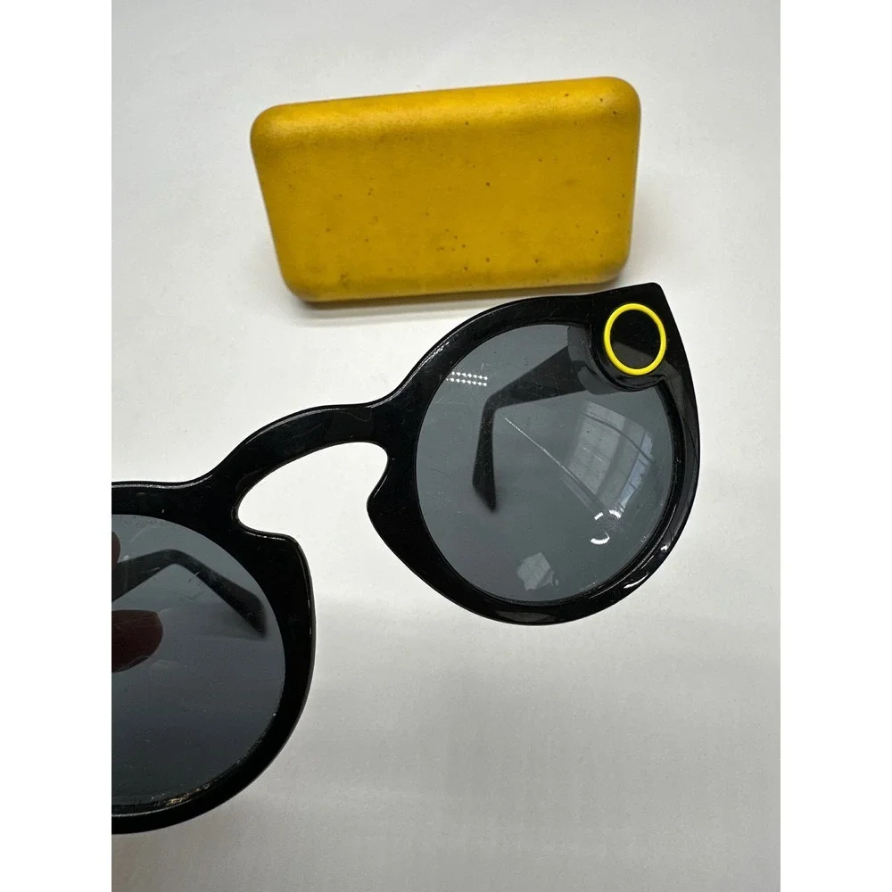 Snapchat Spectacles 2.0‎ Sunglasses Black with Case - Designed By Snap Inc
